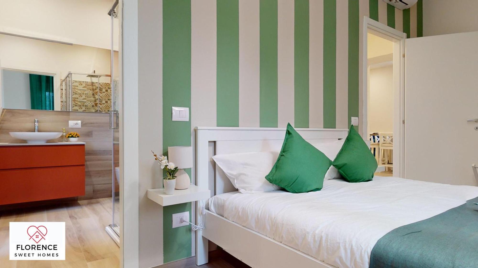 Sonia Apartment With Free Parking By Florence Sweet Homes Dış mekan fotoğraf